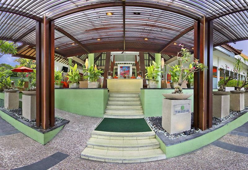 Hotel Harris Kuta Tuban Bali Kuta (Bali)
